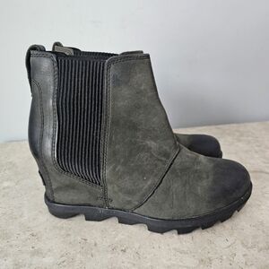Sorel Wedge Ankle Boots Size 7 Faded Green Leather Joan Of Arctic Bootie **READ
